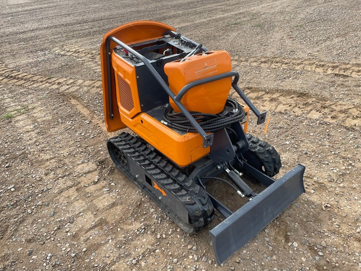 #2017-•-unused-2026-landhonor-mini-excavator-image-4