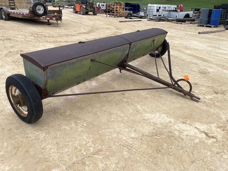 #2015-•-antique-john-deere-lime-spreader-image-3