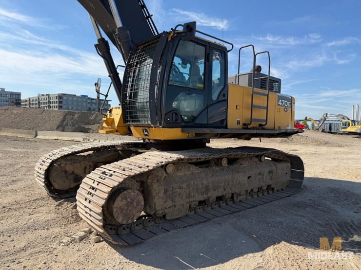 2015-deere-470g-lc-image-39