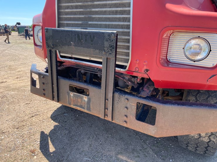 mack-dm688s-image-11