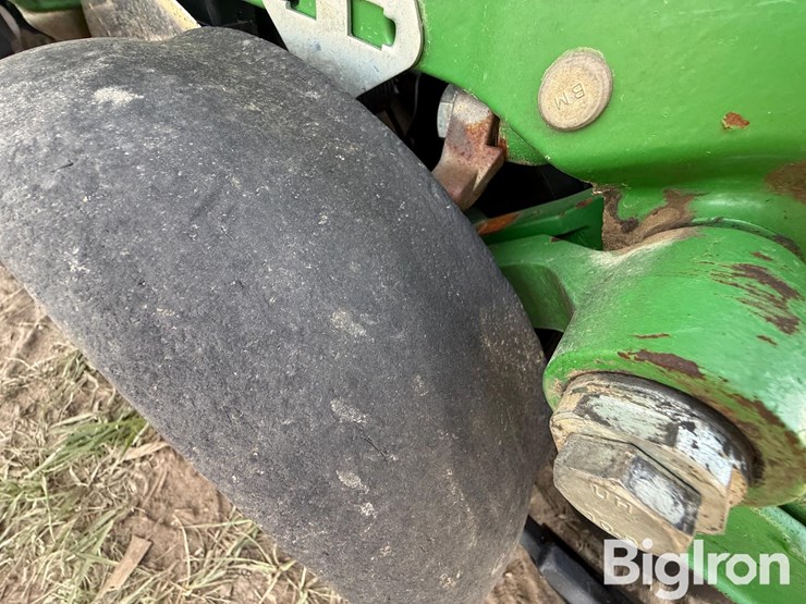 2011-john-deere-1770nt-ccs-image-14
