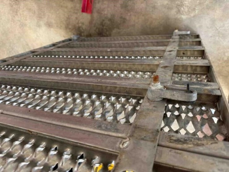 aluminum-truck-grate-image-2
