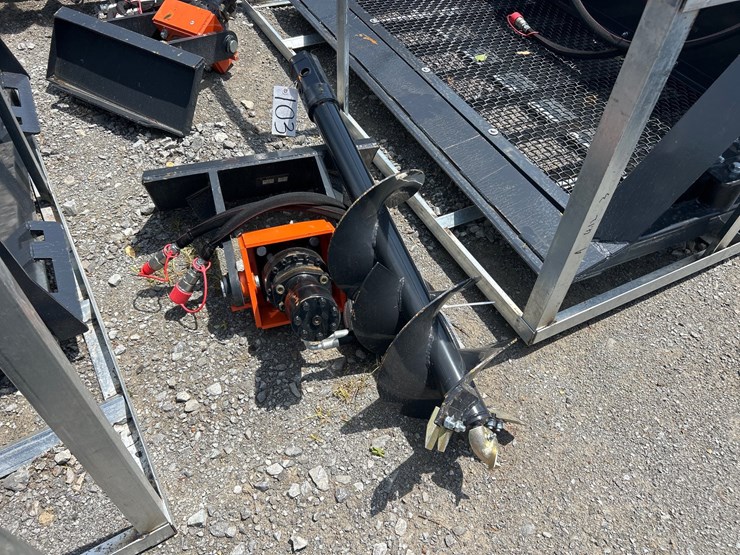 #103-•-mini-skid-steer-hydraulic-auger-image-2