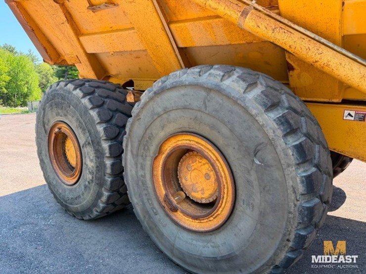 deere-400d-image-32