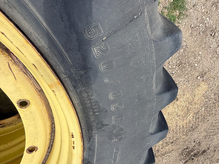 deere-tires-image-12