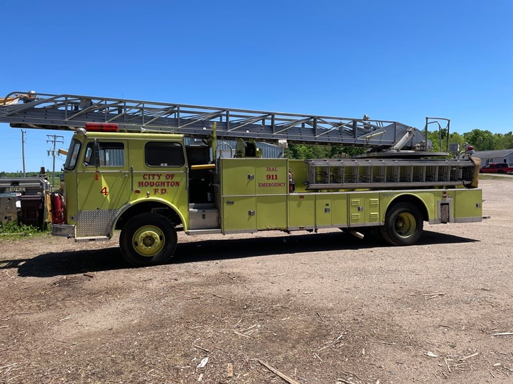 #7035-•-1970-seagrave-fire-engine-(wi-title-in-delay)-(deerbrook,-wi)-image-12