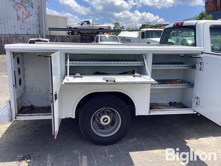 2018-chevrolet-silverado-3500-image-20