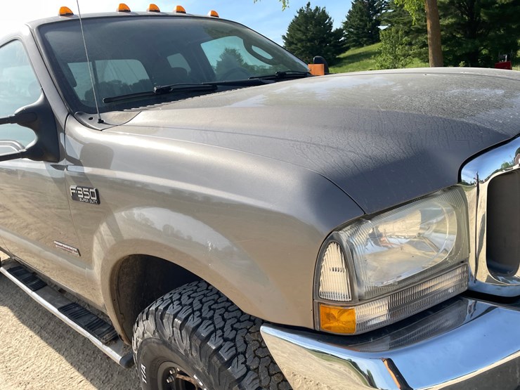 2004-ford-f350-image-31