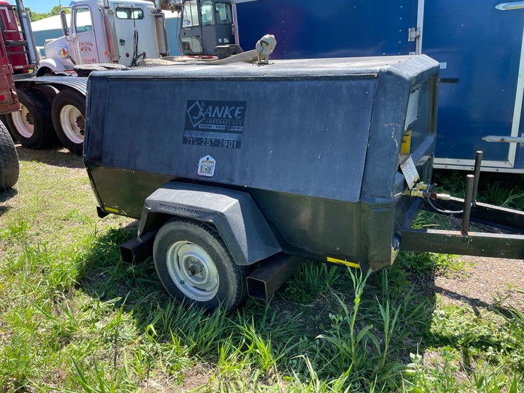john-deere-4239d-image-4