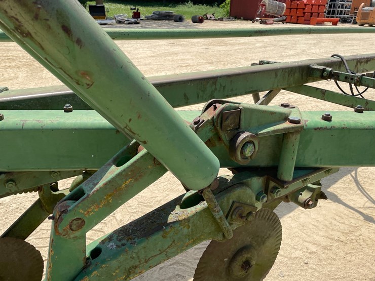 john-deere-2500-image-31