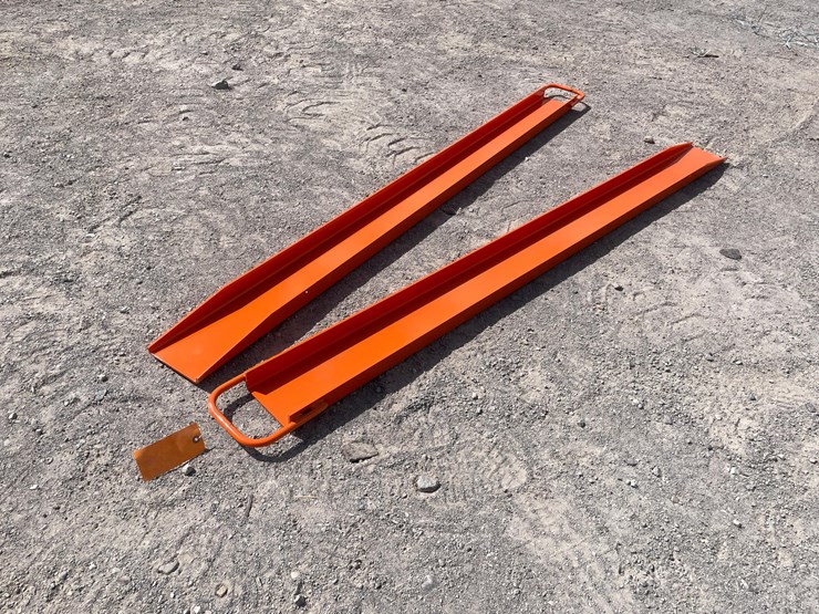 #2800-•-unused-2026-wolverine-skid-steer-pallet-fork-extensions-image-3