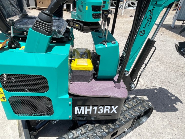 #2654-•-unused-cfg-mini-excavator-image-28