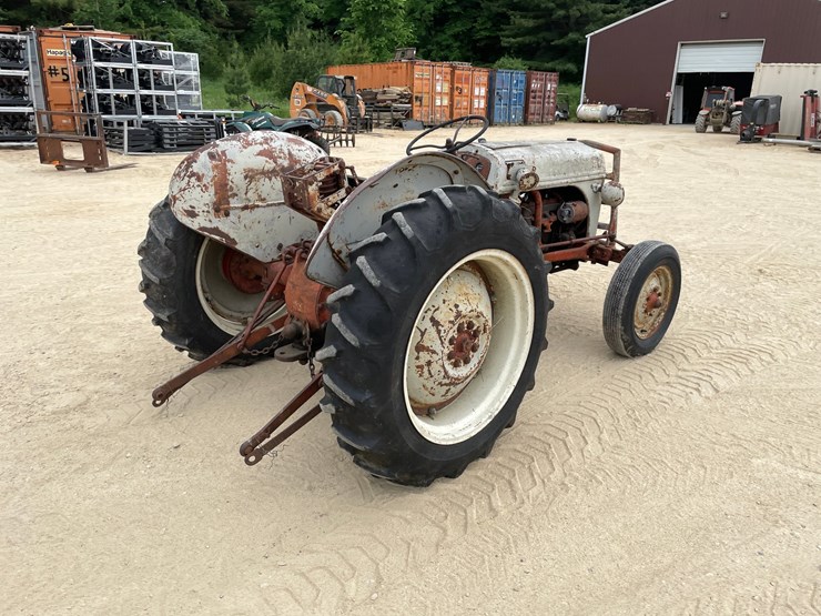 ford-8n-image-5