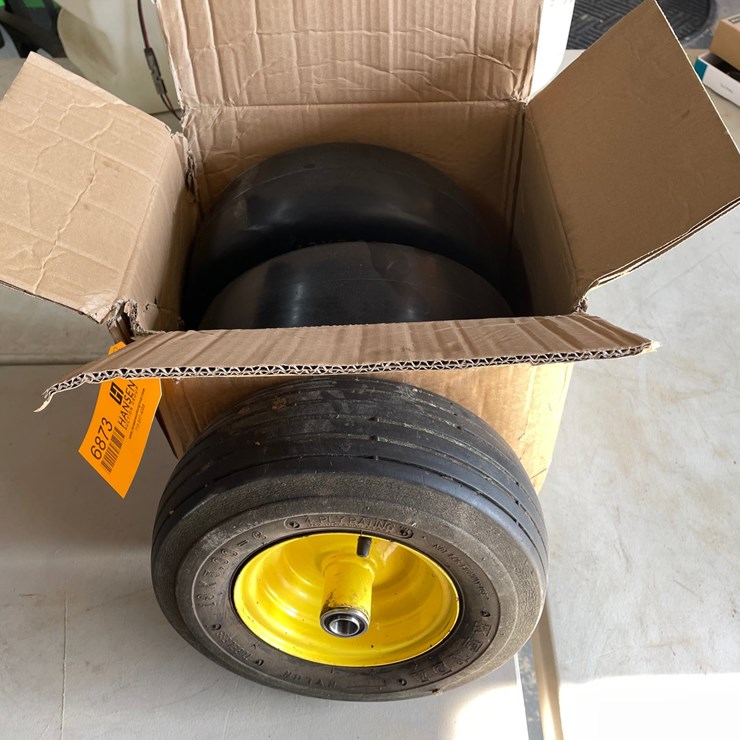 JOHN DEERE 2445