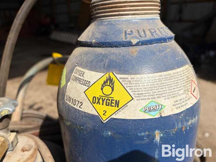 propane-tanks-&-torch-setup-image-8