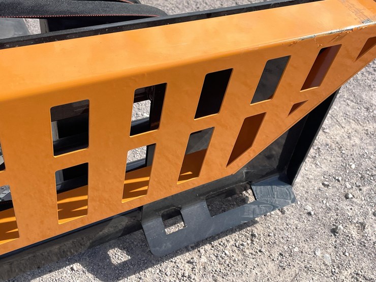 #2777-•-unused-2026-wolverine-adjustable-hydraulic-pallet-fork-attachments-image-14