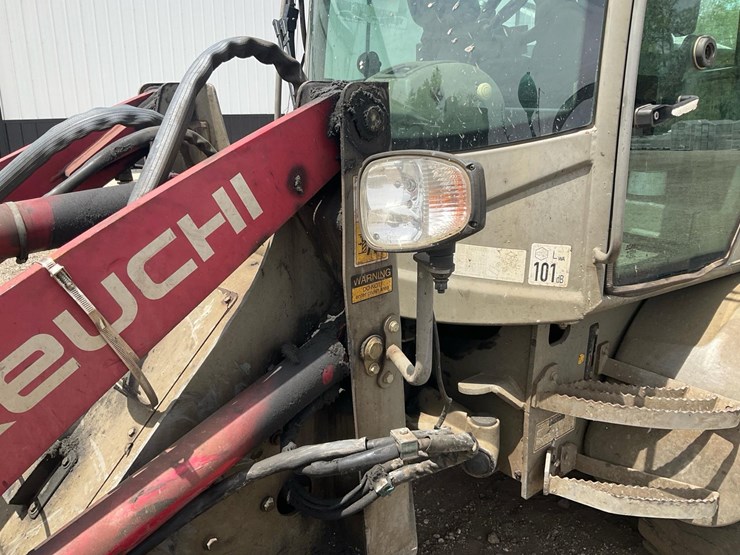 2018-takeuchi-tw65-image-21