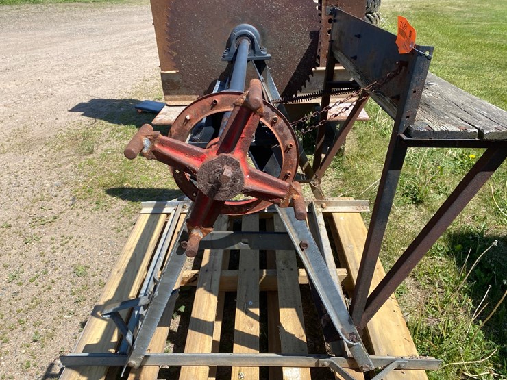 #7064-•-belt-driven-buzz-cut-saw-(deerbrook,-wi)-image-8