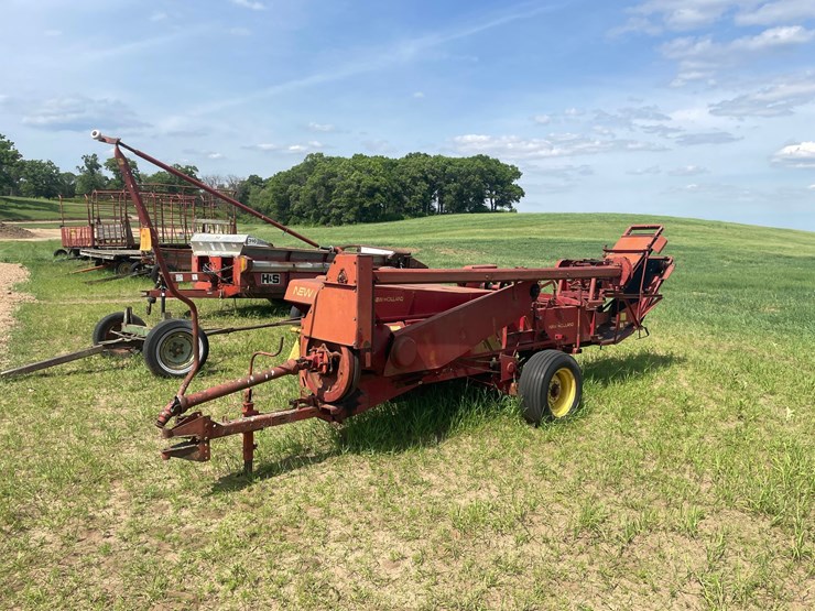 new-holland-273-image-1