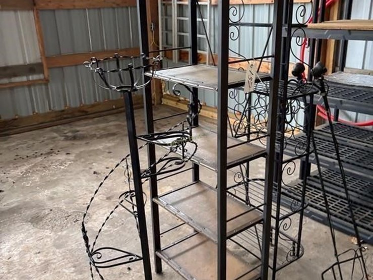 metal-plant-stands-&-shelf-image-2