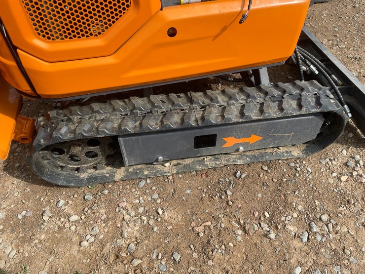 #2014-•-unused-2026-landhonor-mini-excavator-image-5