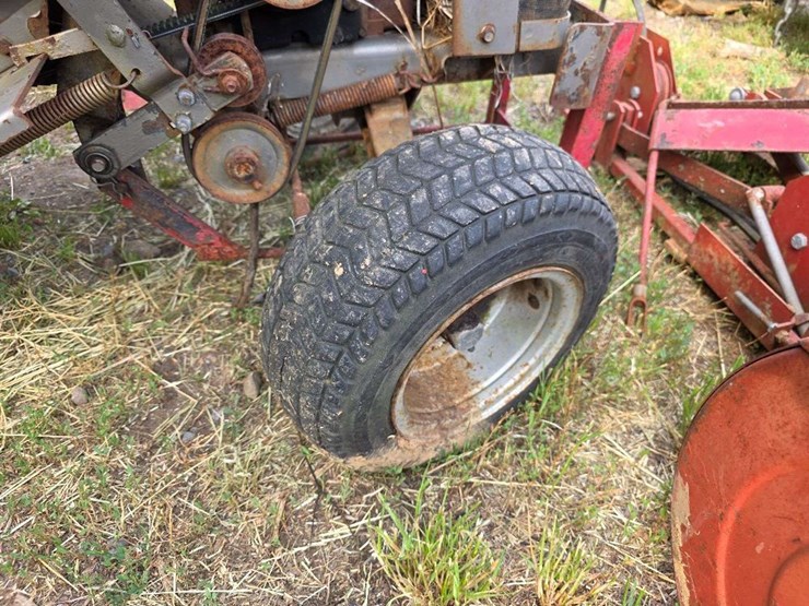 1974-massey-ferguson-12-image-28