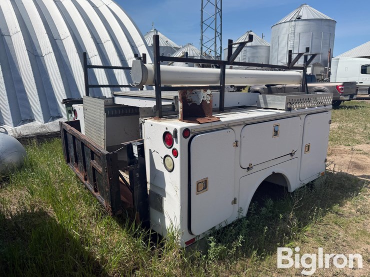 fiberglass-utility-pickup-box-image-5