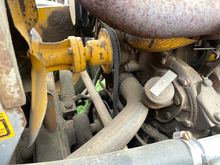 #302-•-liftmaster-rough-terrain-forklift-(boyceville-wi)-image-82