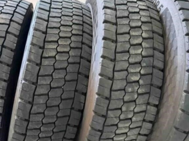 6-continental-225/70r19.5-tires-image-3