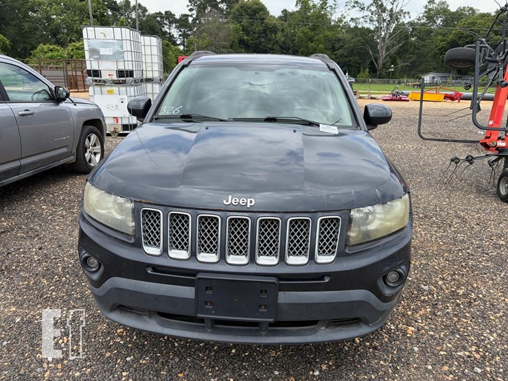 2014-jeep-compass-image-7