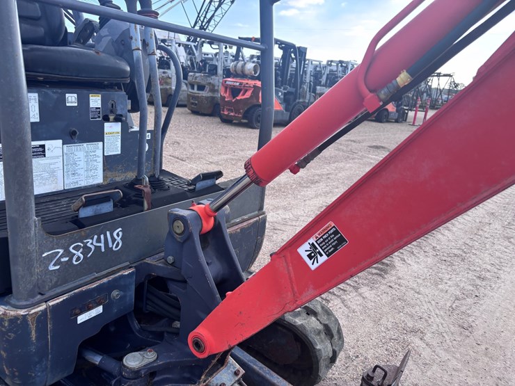 kubota-kx41-3v-image-8