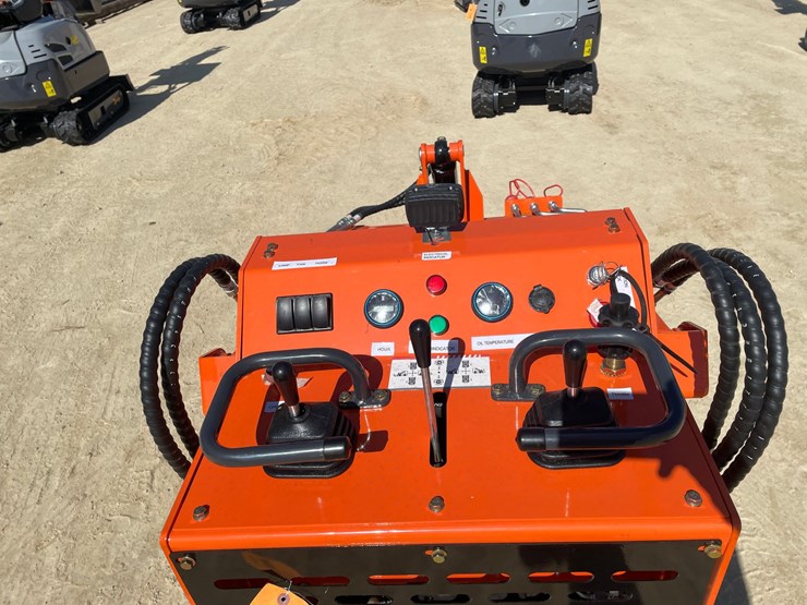 #1113-•-new-ats-ride-on-mini-skid-steer-loader-image-22