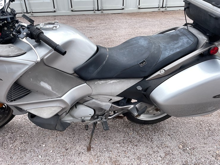 #214-•-2010-honda-touring-(has-a-nm-title)-image-3