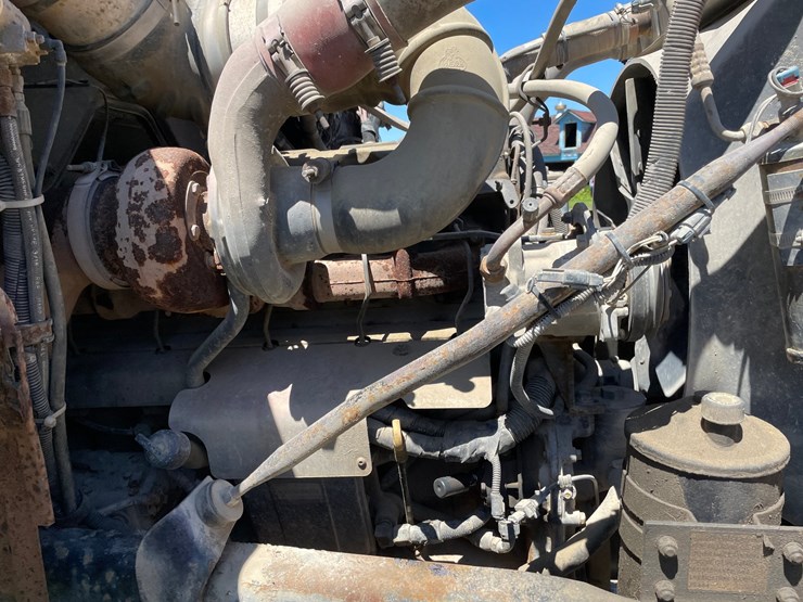 mack-dm688s-image-45