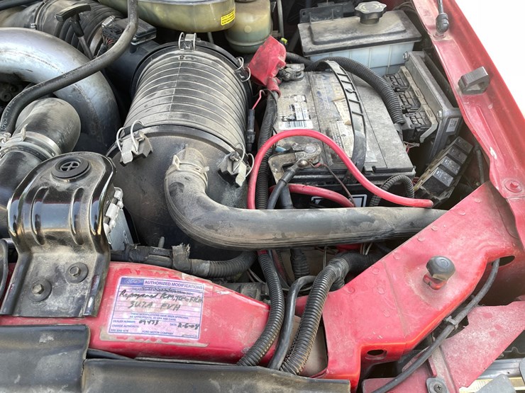 2003-ford-f550-image-81