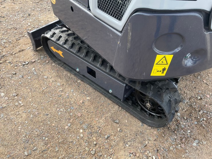 #2035-•-unused-2026-ats-mini-excavator-image-17