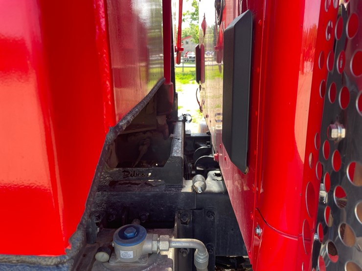 2019-kenworth-t880-image-22