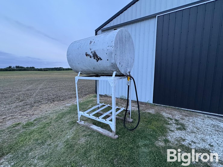 500-gal-fuel-tank-on-stand-image-3