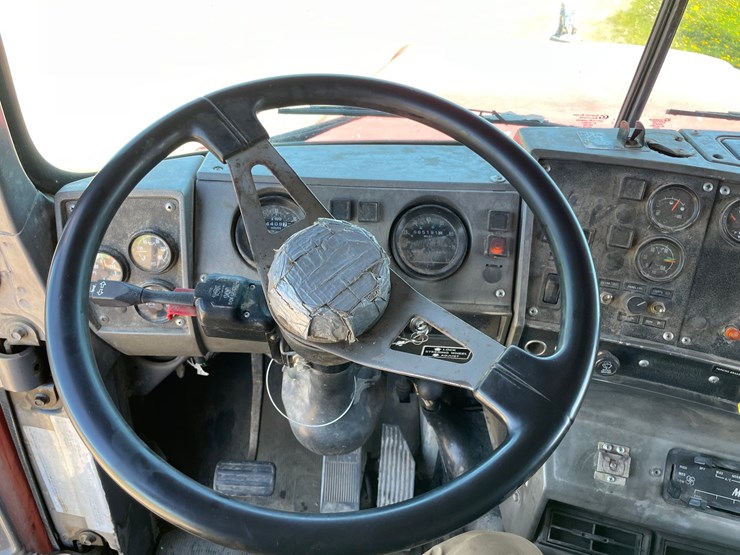 mack-dm688s-image-60
