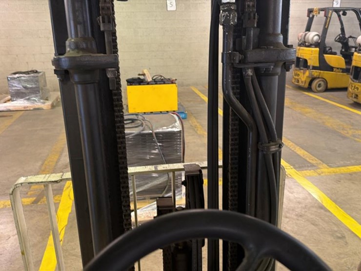 2007-hyster-e50z-image-23