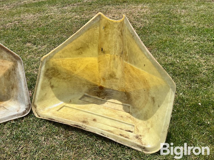 poly-grain-auger-hoppers-image-16