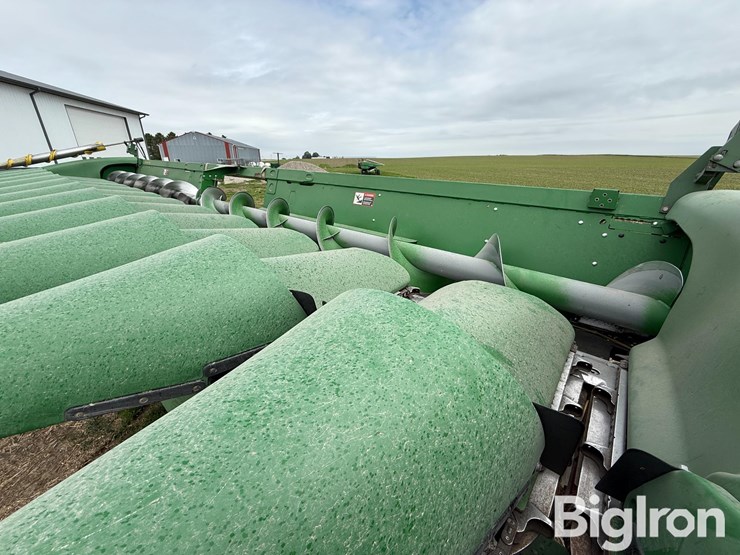 2019-john-deere-712c-image-9