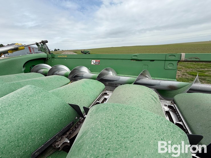 2019-john-deere-712c-image-13