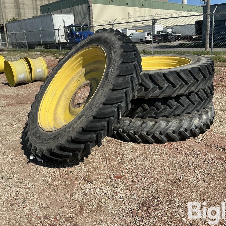 DEERE Tires