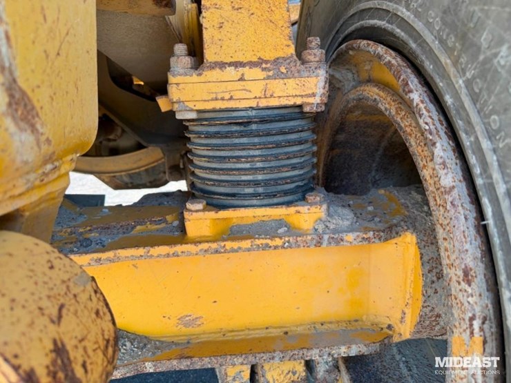 deere-400d-image-27