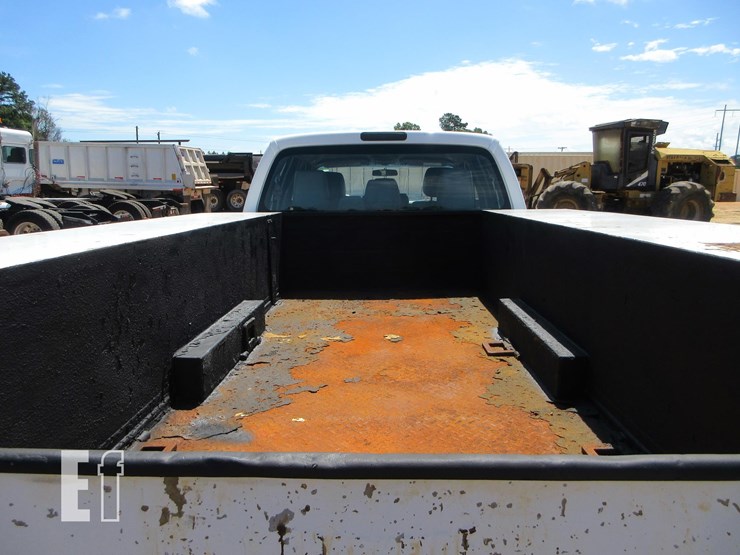 2016-ford-f350-image-4