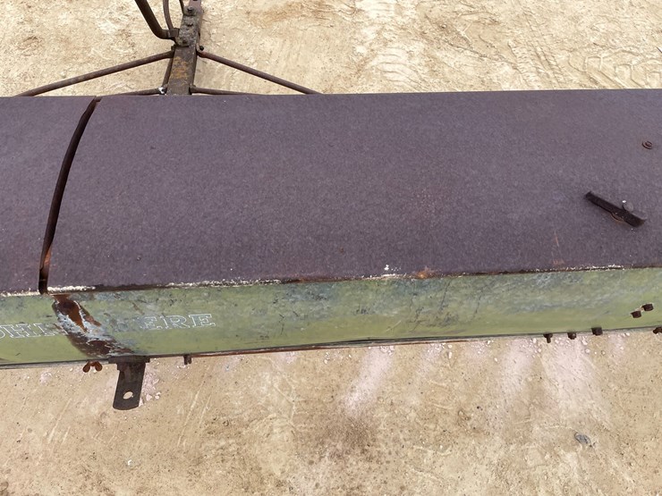 #2015-•-antique-john-deere-lime-spreader-image-27