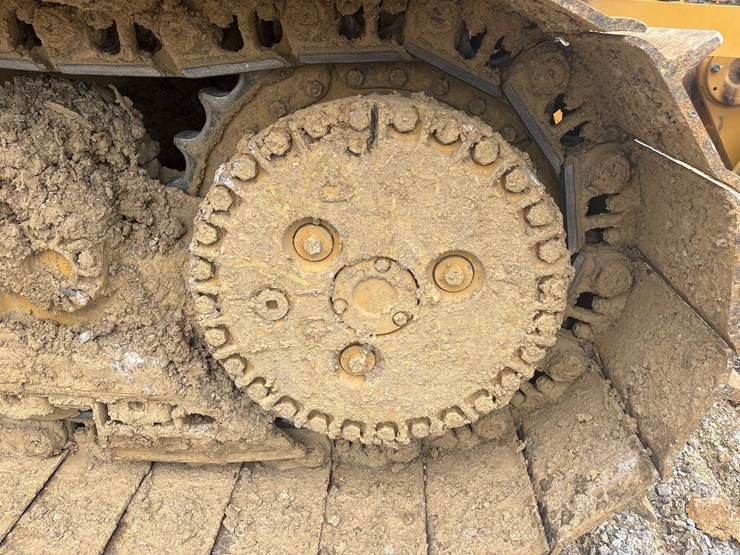 caterpillar-d4-lgp-image-6