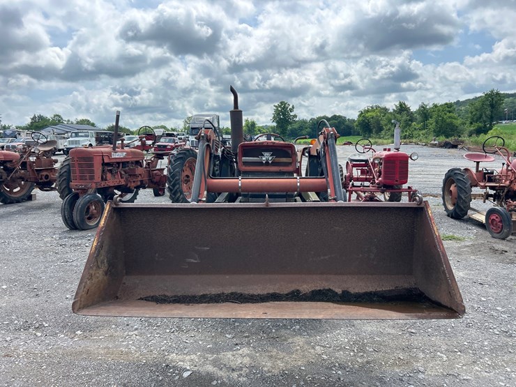 massey-ferguson-175-image-6