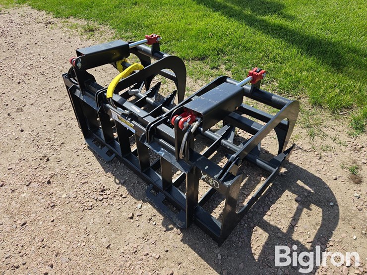 2025-mid-state-#18-e-series-dual-cylinder-brush-grapple-skid-steer-attachment-image-5